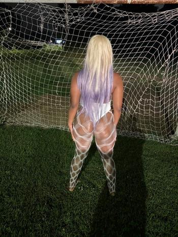 Bevesilas , 26  female escort, Space Coast