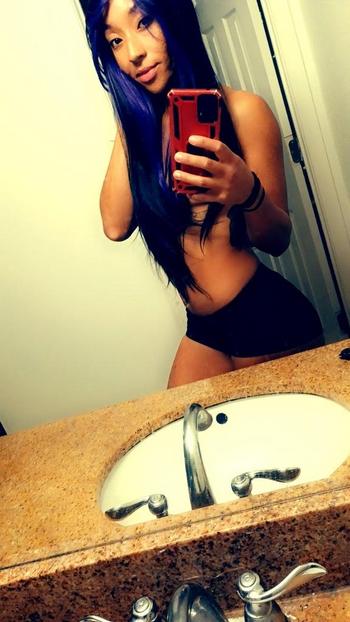 Chubblezz, 27  female escort, Space Coast